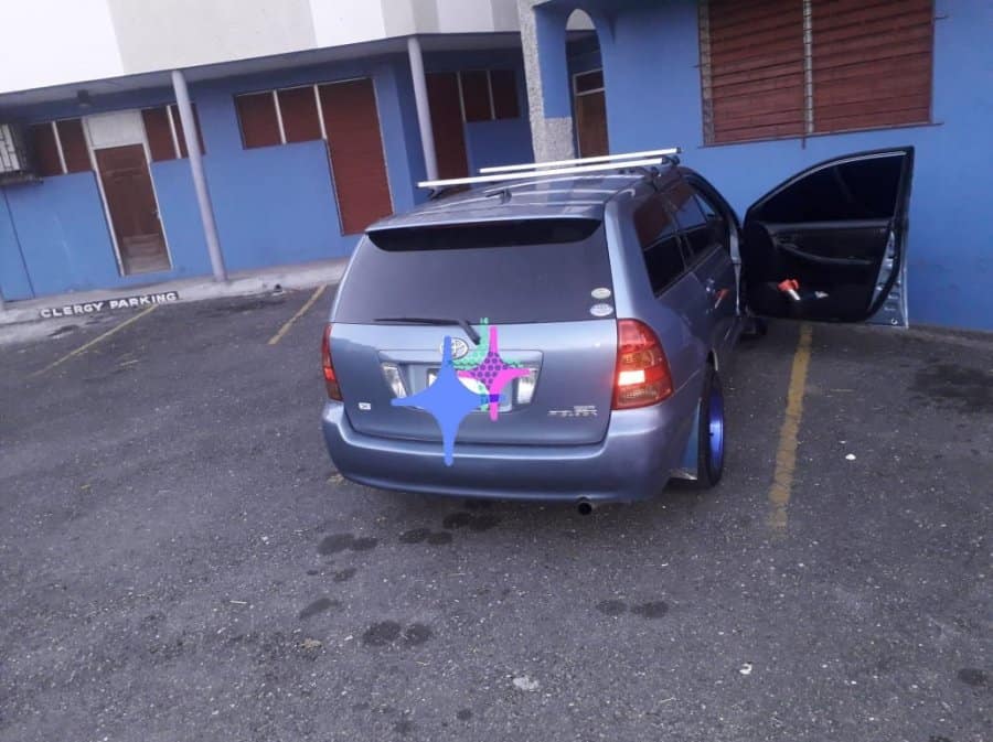 Toyota Fielder 2004