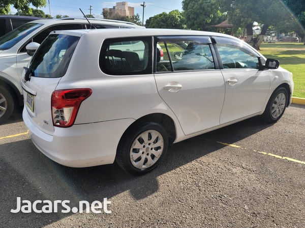 Toyota Fielder 1,5L 2011
