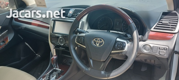 Toyota Premio 1,6L 2018