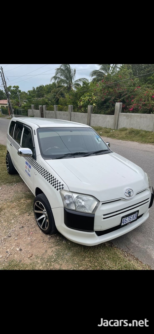 Toyota Probox 1,5L 2015
