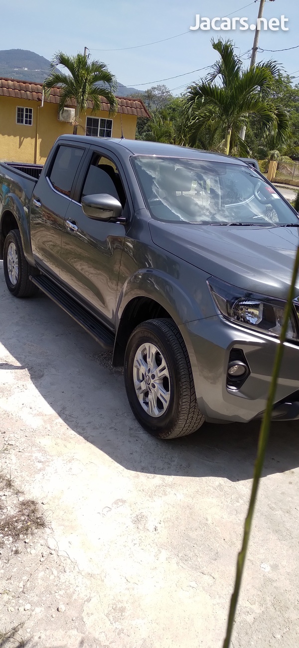 Nissan Frontier 2,5L 2022