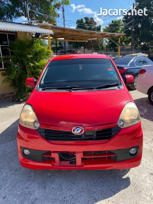 Daihatsu MIRA 0,7L 2014