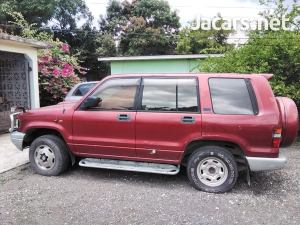 Isuzu Bighorn 3,0L 1993