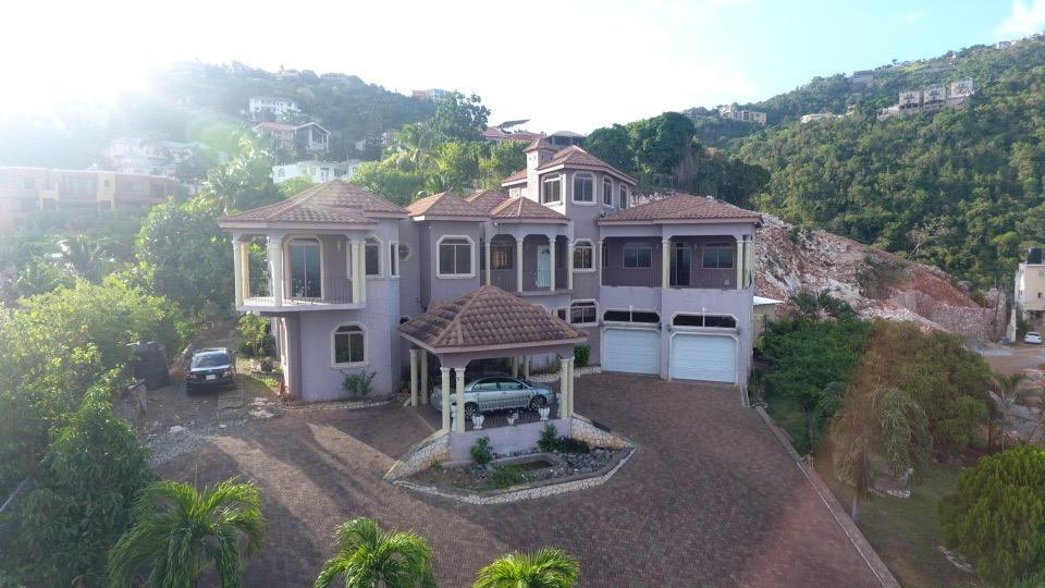 House for Sale   Kingston 19