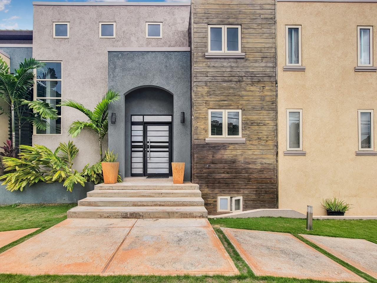 Apartment for Sale   Kingston 19