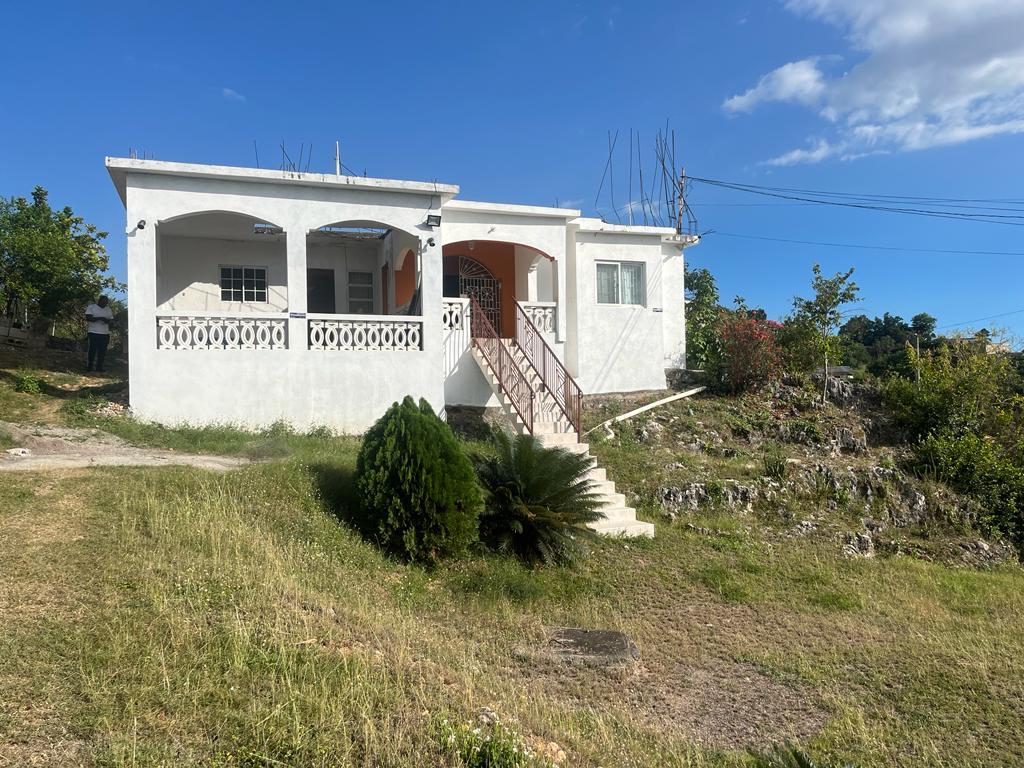 House for Sale   Spanish Town
