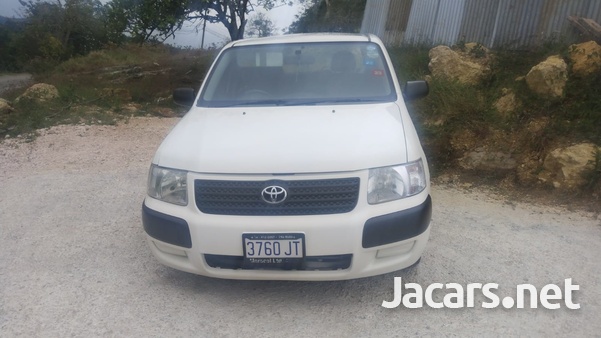 Toyota Succeed 1,5L 2014