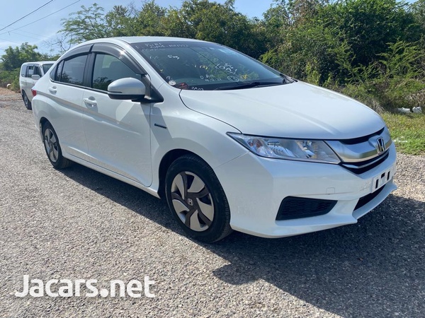 Honda Grace 1,5L 2015