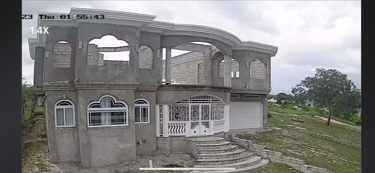 House for Sale   MOUNTAINSIDE