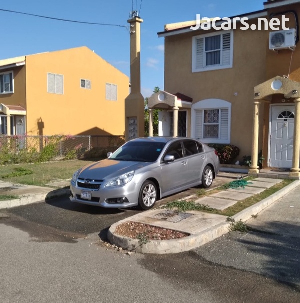 Subaru Legacy 2,5L 2012