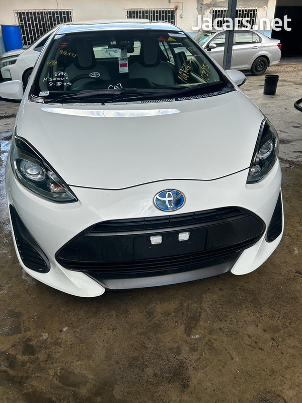 Toyota Aqua 1,5L 2018
