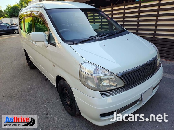 Nissan Serena 2,0L 2001