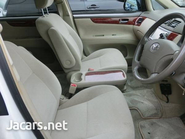 Toyota Ipsum 1,8L 2009