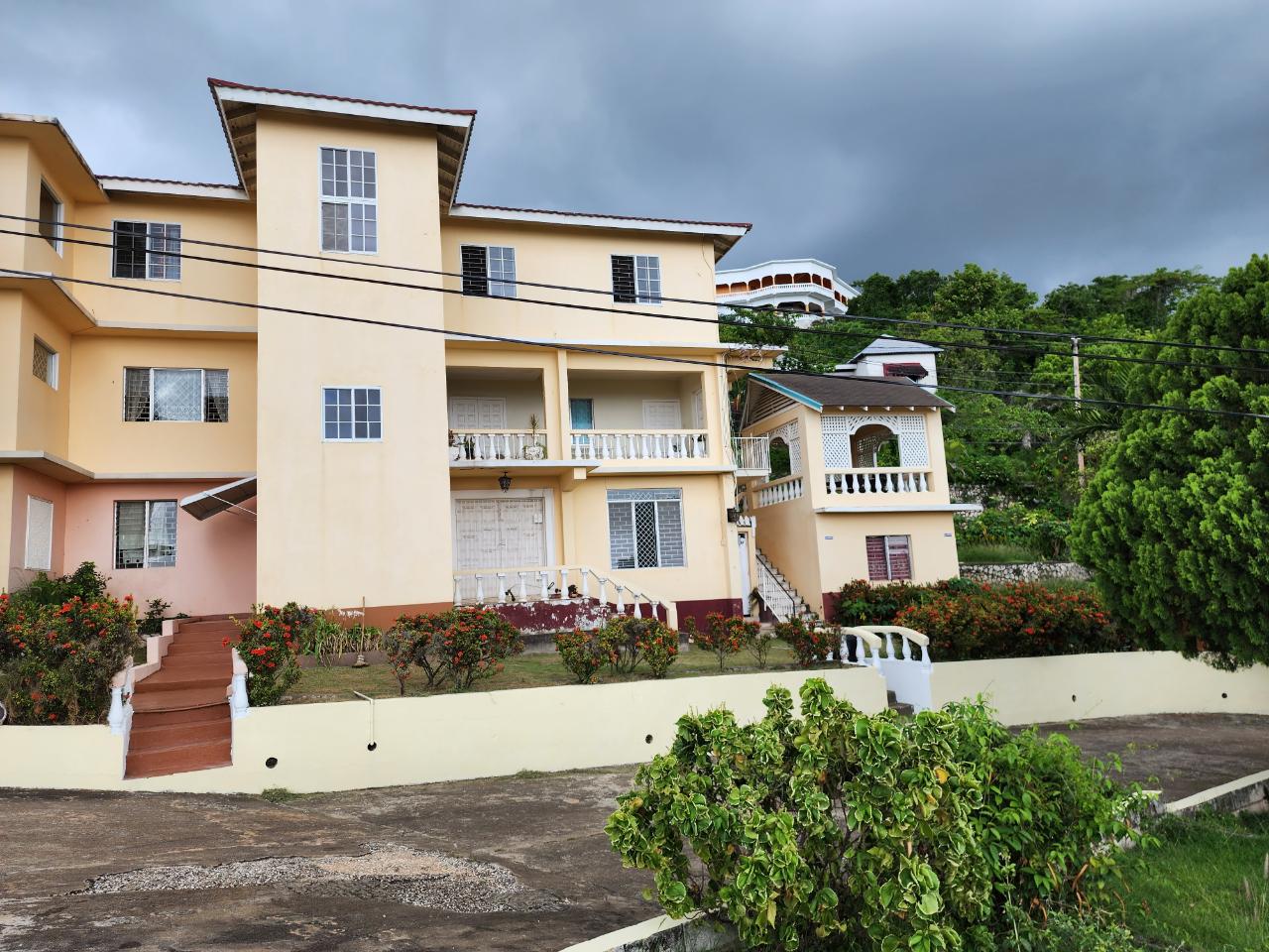 Apartment for Rent   Kingston 19