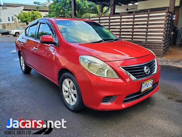 Nissan Versa 1,5L 2013