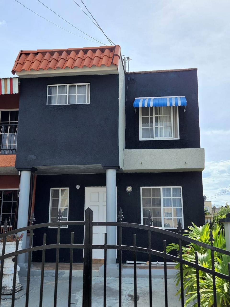 Townhouse for Rent   Discovery Bay