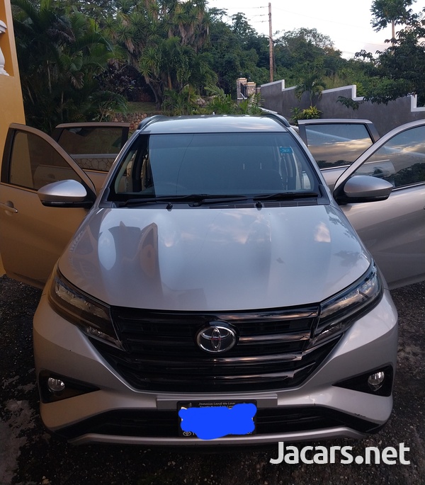 Toyota Rush 1,5L 2019
