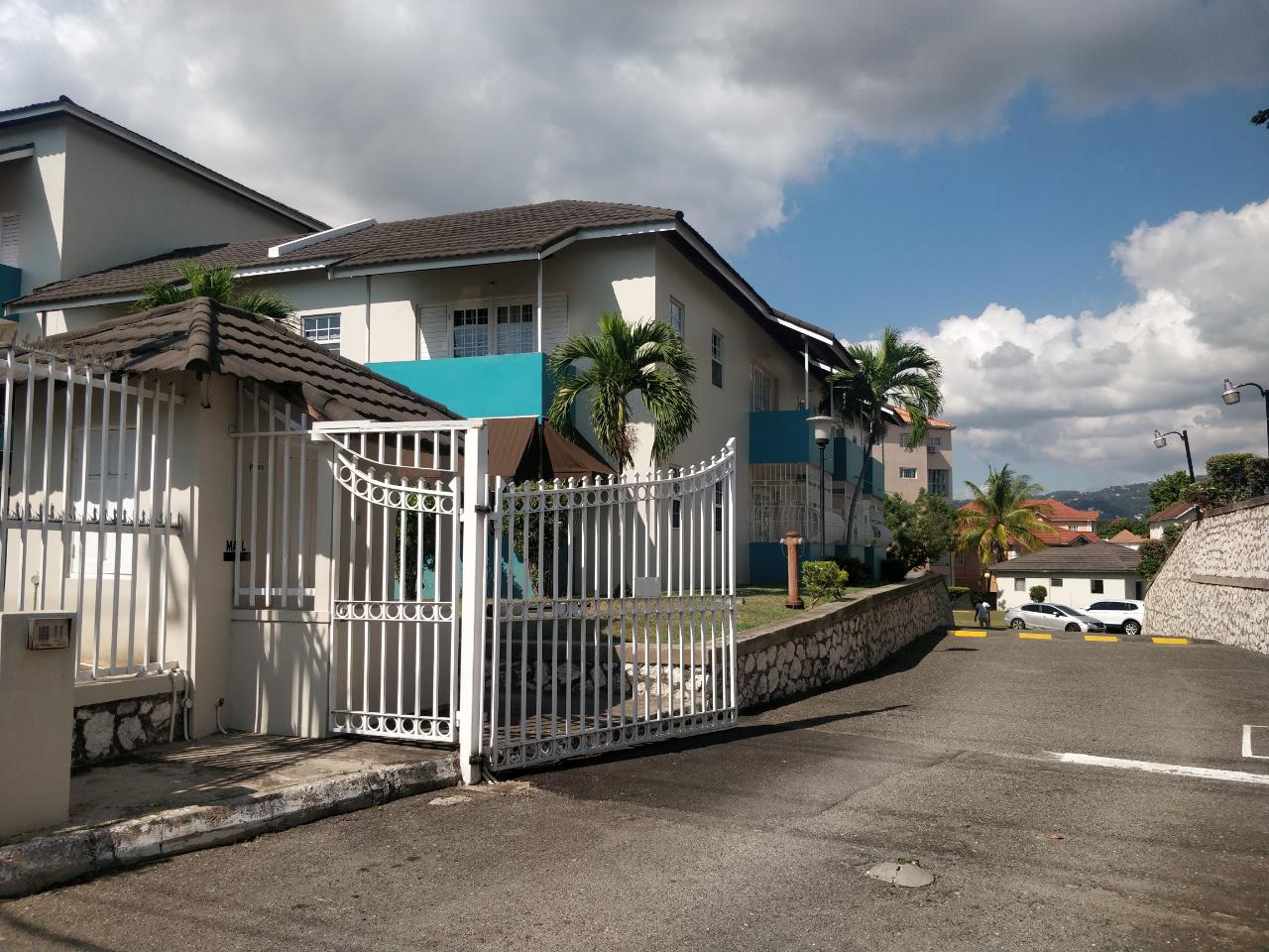 Apartment for Rent   Kingston 10