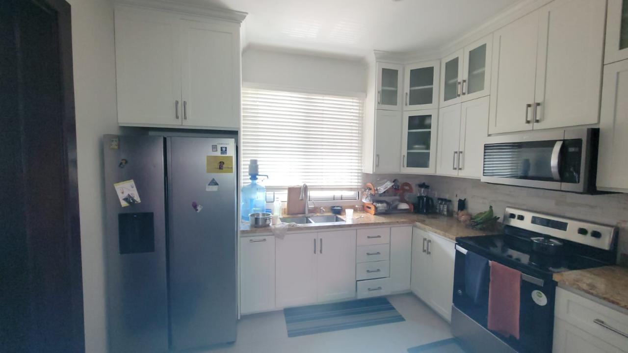 Apartment for Rent   CONSTANT SPRING