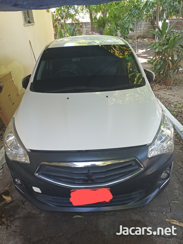 Mitsubishi Mirage 1,2L 2017