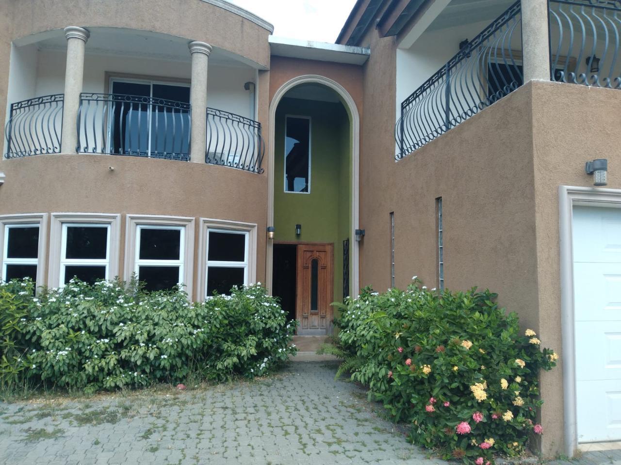 House for Rent   Kingston 6