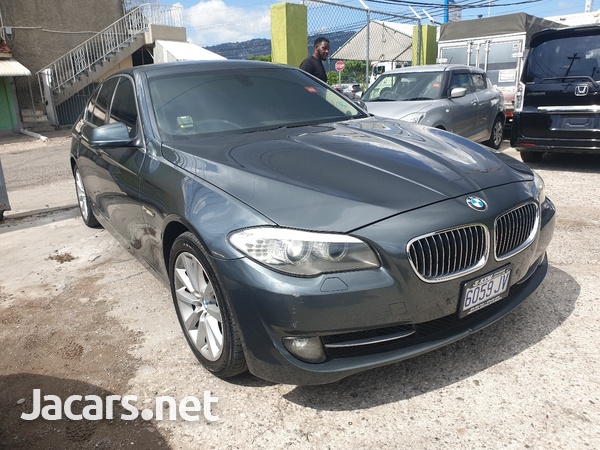 BMW 5-Series 2,0L 2011