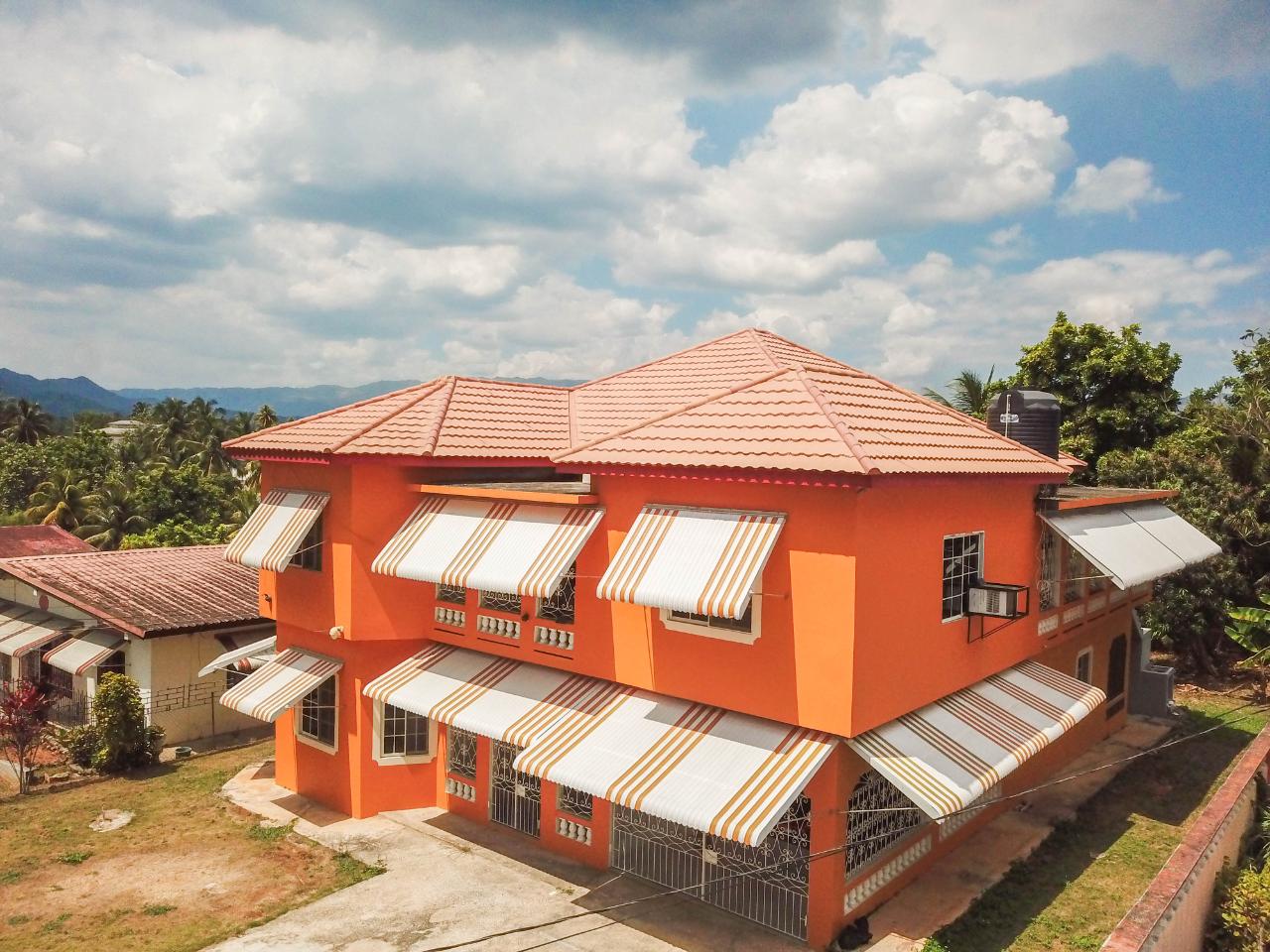 House for Sale   Linstead