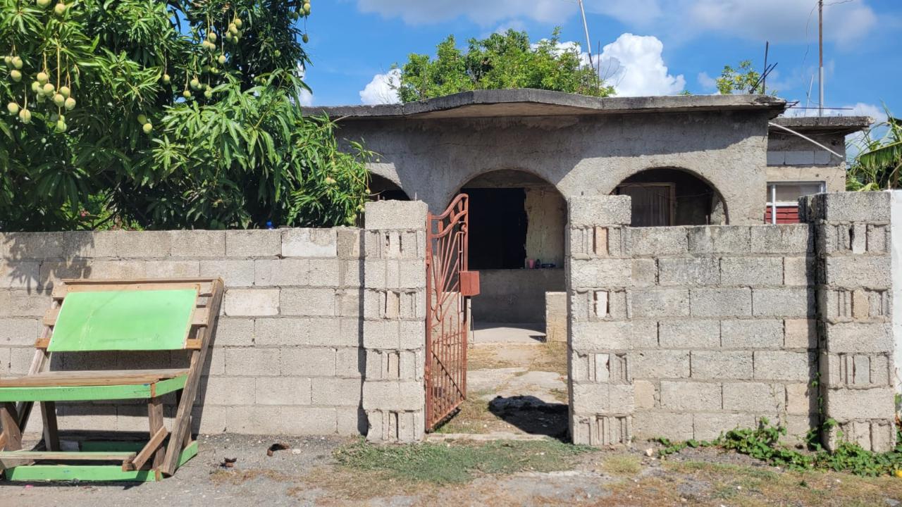 House for Sale   Spanish Town