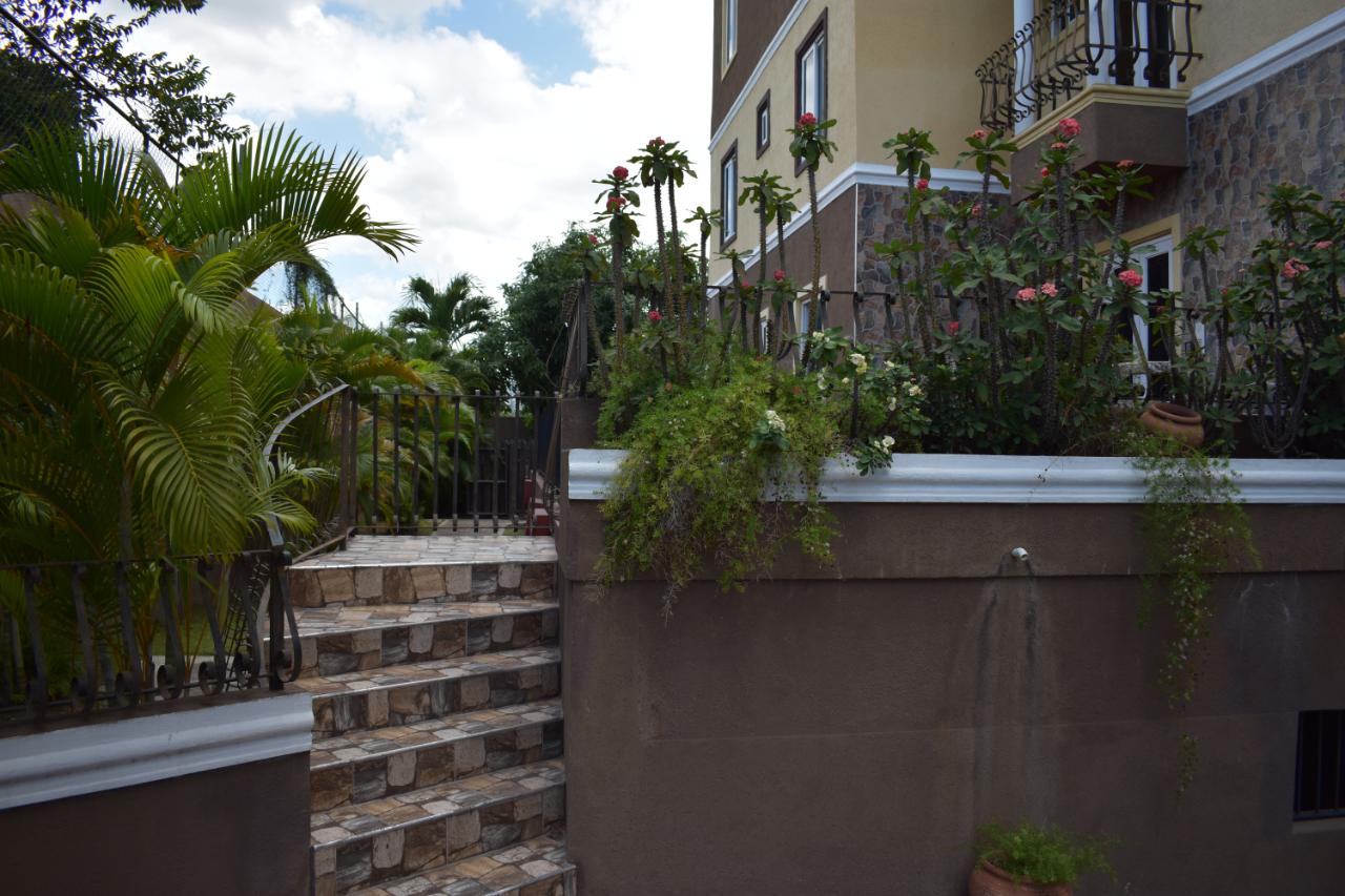 Apartment for Sale   Kingston 10