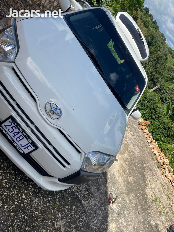 Toyota Probox 1,5L 2015