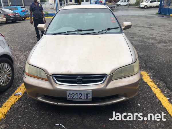 Honda Accord 2,0L 2002