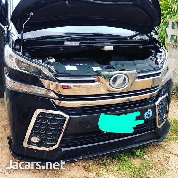 Toyota Vellfire 3,5L 2015
