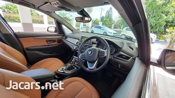 BMW 2-Series 1,5L 2015