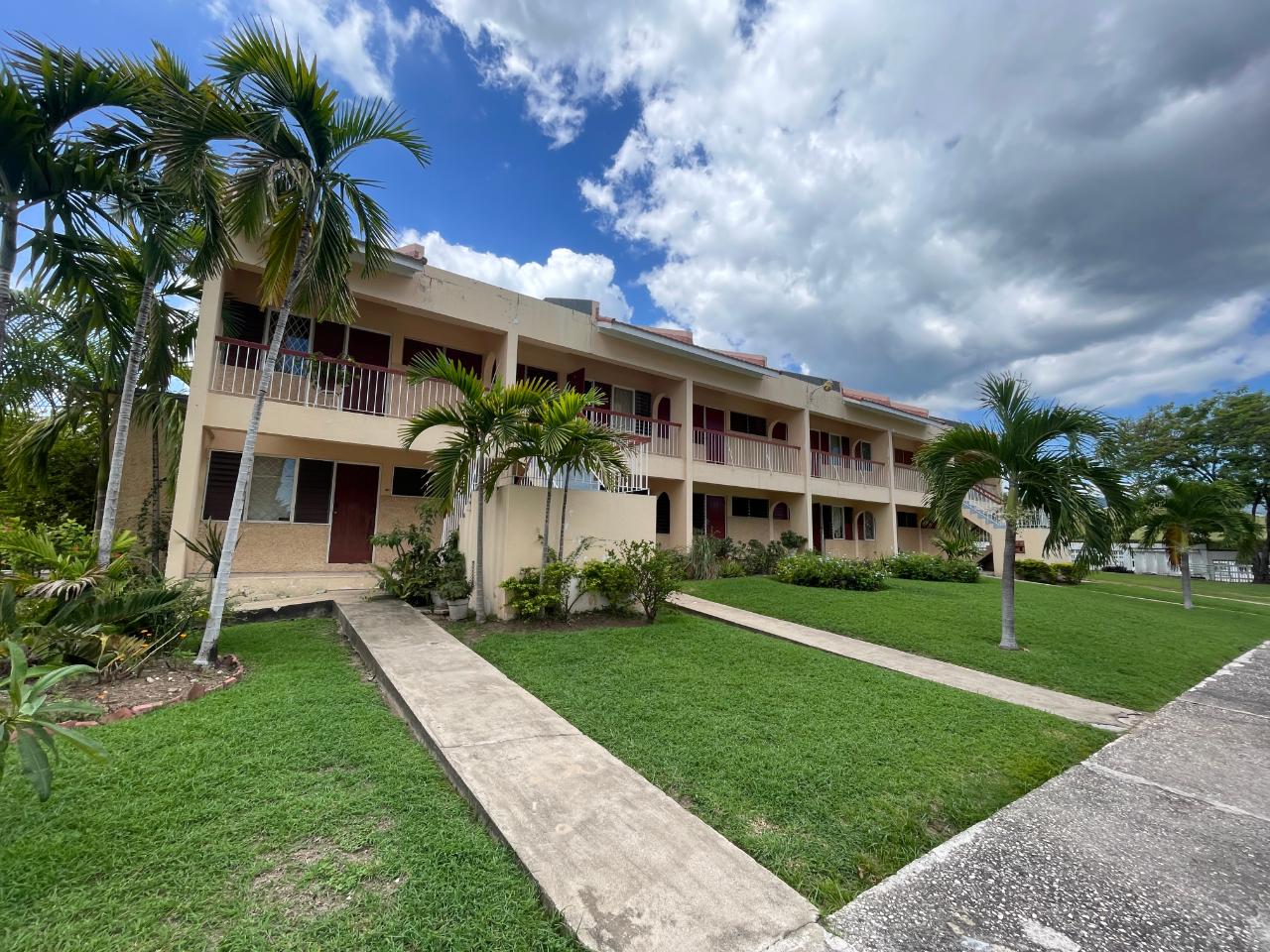 Apartment for Sale   Kingston 8