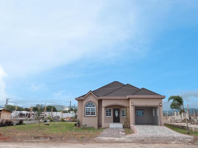 House for Sale   May Pen