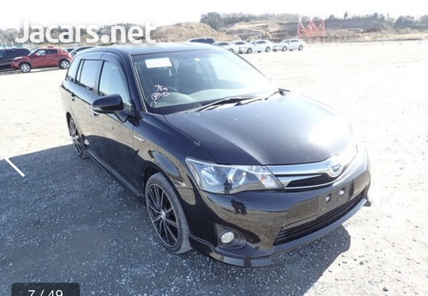 Toyota Fielder 1,4L 2014