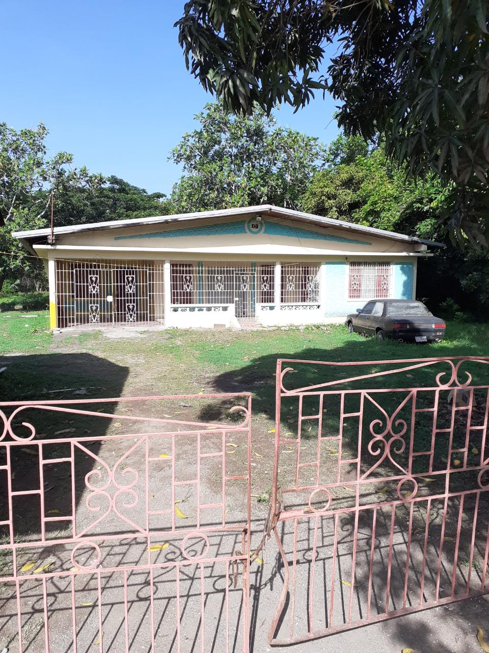 House for Sale   May Pen