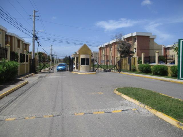 Townhouse for Sale   Spanish Town