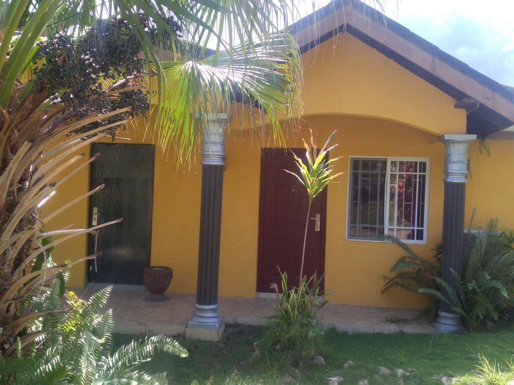 House for Sale   Green Island