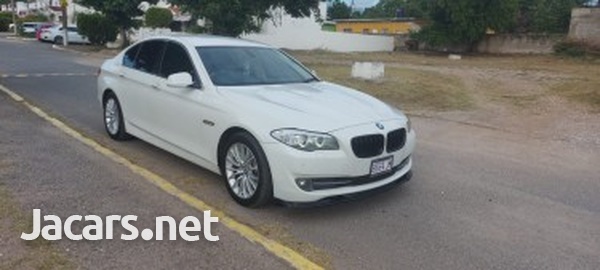 BMW 5-Series 2,4L 2011