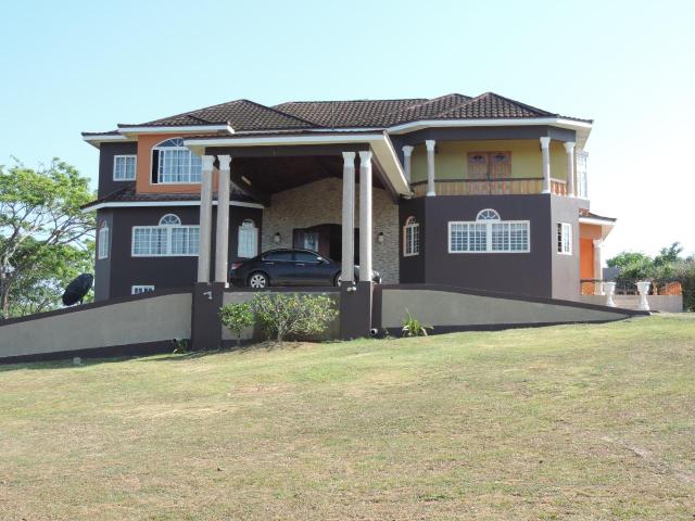 House for Sale   Bog Walk