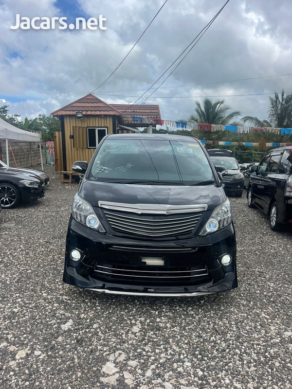 Toyota Alphard 2,4L 2014
