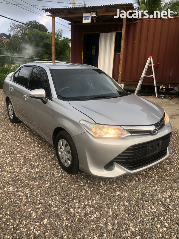 Toyota Axio 1,5L 2016