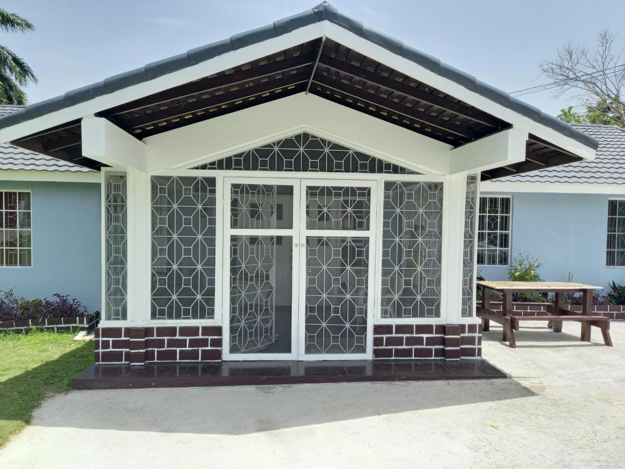 House for Sale   Tower Isle