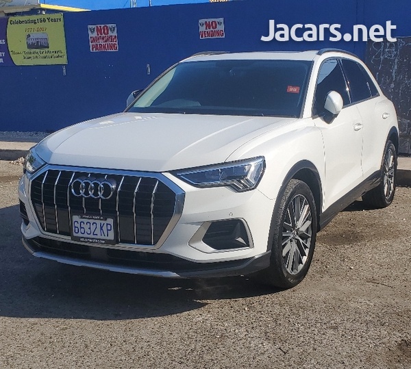Audi Q3 1,5L 2020