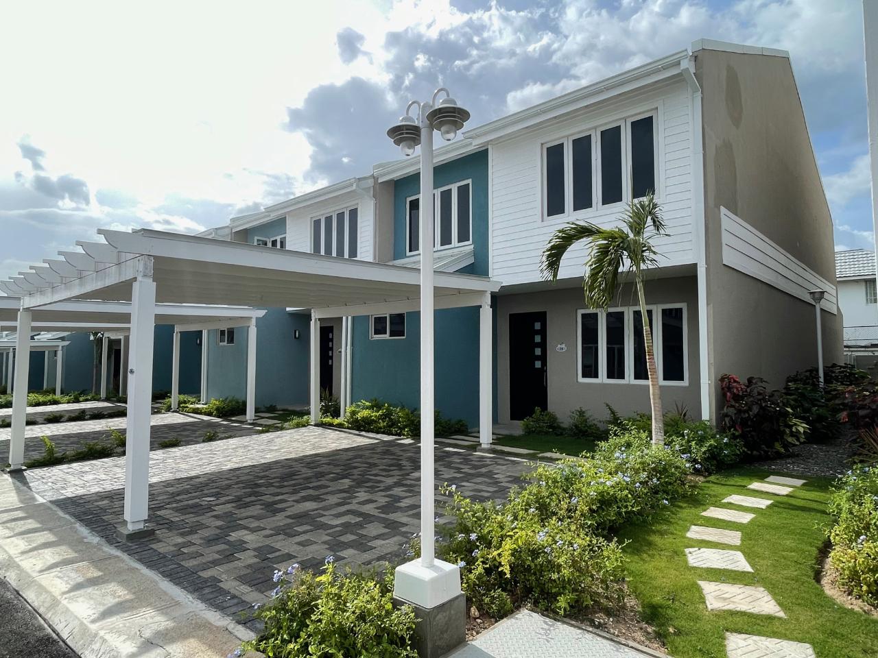 Townhouse for Sale   Kingston 6