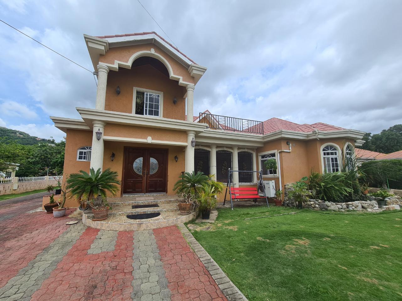 House for Sale   Kingston 19