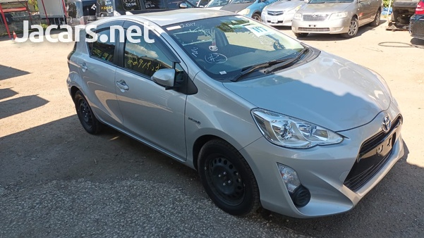 Toyota Aqua 1,5L 2017