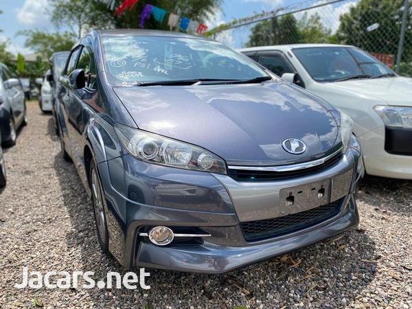 Toyota Wish 1,8L 2015