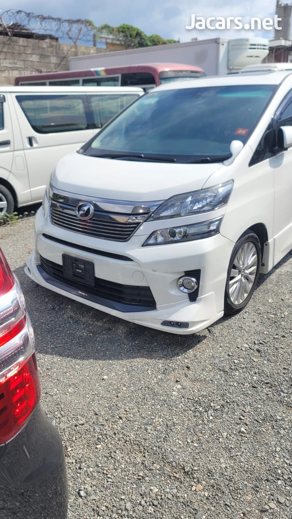 Toyota Vellfire 2,4L 2014